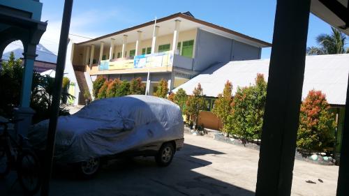 Nurul Hasan Integrated Islamic Junior High School, Private School | We provide Indonesia infrastructure map on various property sectors and data. Access property listings, infrastructure developments, news, and valuable transaction data for informed decisions.