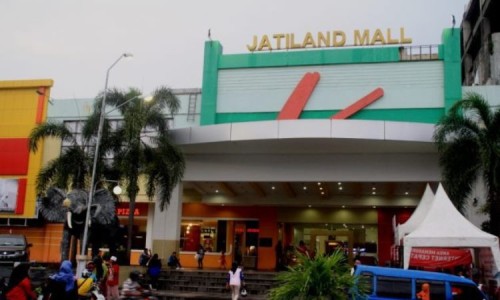 Jatiland Mall Ternate, Leased Retail, Jati Luhur Gemilang | We provide Indonesia infrastructure map on various property sectors and data. Access property listings, infrastructure developments, news, and valuable transaction data for informed decisions.