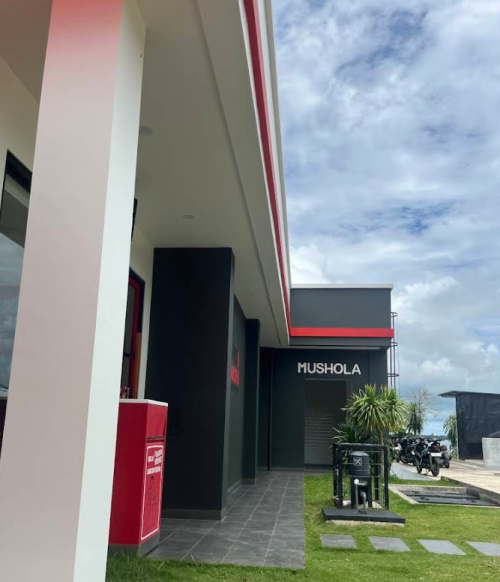 KFC Kei Tual Maluku, Stand Alone Retail | We provide Indonesia infrastructure map on various property sectors and data. Access property listings, infrastructure developments, news, and valuable transaction data for informed decisions.
