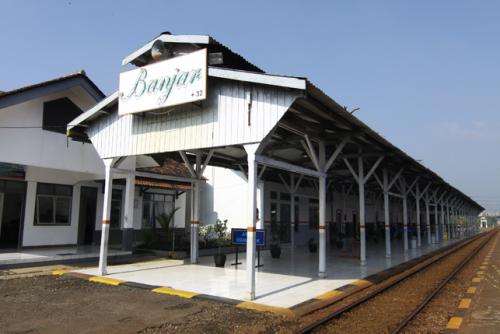 Banjar Station, Intercity Station | We provide Indonesia infrastructure map on various property sectors and data. Access property listings, infrastructure developments, news, and valuable transaction data for informed decisions.