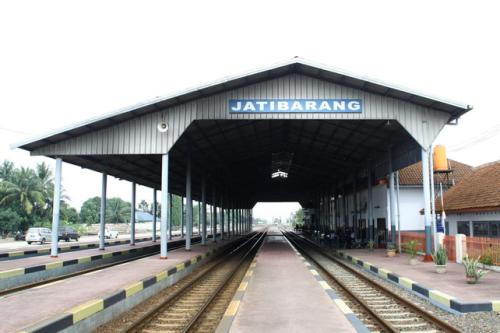 Jatibarang Station, Intercity Station | We provide Indonesia infrastructure map on various property sectors and data. Access property listings, infrastructure developments, news, and valuable transaction data for informed decisions.