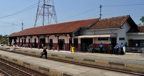 Pegaden Baru Station, Intercity Station | We provide Indonesia infrastructure map on various property sectors and data. Access property listings, infrastructure developments, news, and valuable transaction data for informed decisions.