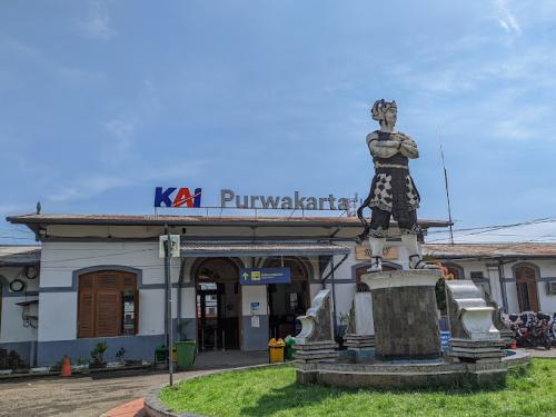 Purwakarta Station, Intercity Station | We provide Indonesia infrastructure map on various property sectors and data. Access property listings, infrastructure developments, news, and valuable transaction data for informed decisions.