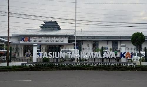 Tasikmalaya Station, Intercity Station | We provide Indonesia infrastructure map on various property sectors and data. Access property listings, infrastructure developments, news, and valuable transaction data for informed decisions.