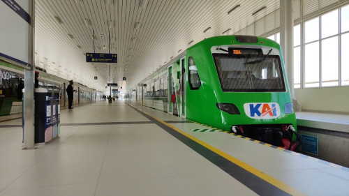 Yogyakarta Airport Station, Airport Train Station | We provide Indonesia infrastructure map on various property sectors and data. Access property listings, infrastructure developments, news, and valuable transaction data for informed decisions.