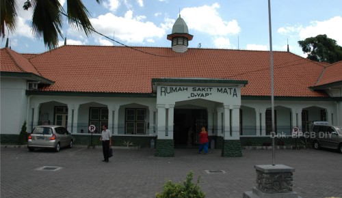 Dr. YAP Yogyakarta Eye Hospital, Hospital | We provide Indonesia infrastructure map on various property sectors and data. Access property listings, infrastructure developments, news, and valuable transaction data for informed decisions.