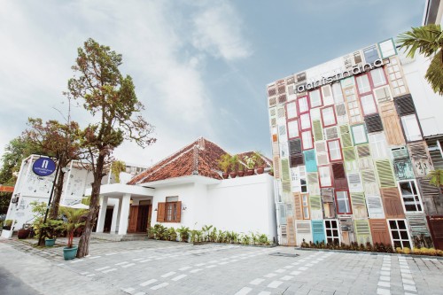 Completed hotel | We provide Indonesia infrastructure map on various property sectors and data. Access property listings, infrastructure developments, news, and valuable transaction data for informed decisions.