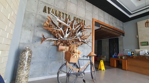 Completed hotel | We provide Indonesia infrastructure map on various property sectors and data. Access property listings, infrastructure developments, news, and valuable transaction data for informed decisions.