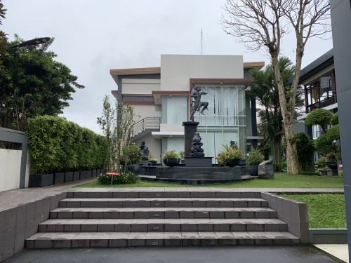 Completed hotel, Griya Persada Group | We provide Indonesia infrastructure map on various property sectors and data. Access property listings, infrastructure developments, news, and valuable transaction data for informed decisions.