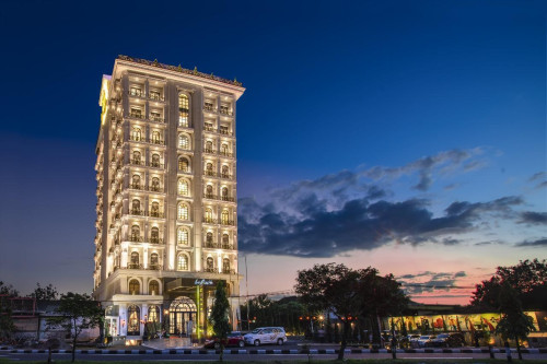 Completed hotel, Azana Hotel Management | We provide Indonesia infrastructure map on various property sectors and data. Access property listings, infrastructure developments, news, and valuable transaction data for informed decisions.