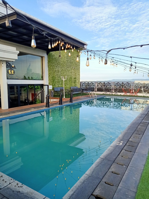 Completed hotel, Azana Hotel Management | We provide Indonesia infrastructure map on various property sectors and data. Access property listings, infrastructure developments, news, and valuable transaction data for informed decisions.