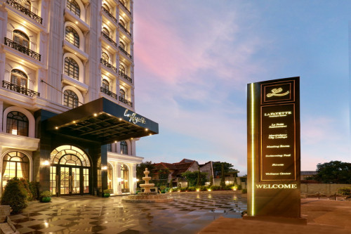 Completed hotel, Azana Hotel Management | We provide Indonesia infrastructure map on various property sectors and data. Access property listings, infrastructure developments, news, and valuable transaction data for informed decisions.