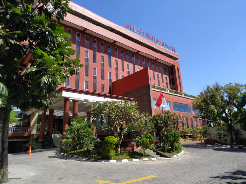 Completed hotel, Sapto Hargo Manunggal | We provide Indonesia infrastructure map on various property sectors and data. Access property listings, infrastructure developments, news, and valuable transaction data for informed decisions.