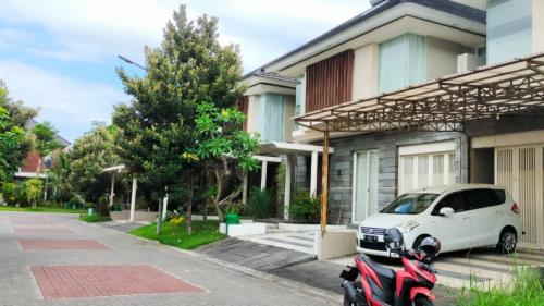 Citra Sun Garden Yogyakarta, residential commercial for lease sale, dijual disewakan, PT Ciputra Development Tbk | We provide Indonesia infrastructure map on various property sectors and data. Access property listings, infrastructure developments, news, and valuable transaction data for informed decisions.