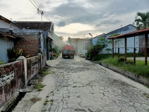 Kasongan Permai, residential commercial for lease sale, dijual disewakan | We provide Indonesia infrastructure map on various property sectors and data. Access property listings, infrastructure developments, news, and valuable transaction data for informed decisions.