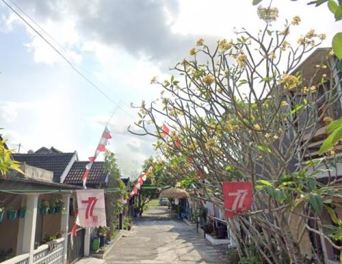 Kasongan Permai, residential commercial for lease sale, dijual disewakan | We provide Indonesia infrastructure map on various property sectors and data. Access property listings, infrastructure developments, news, and valuable transaction data for informed decisions.