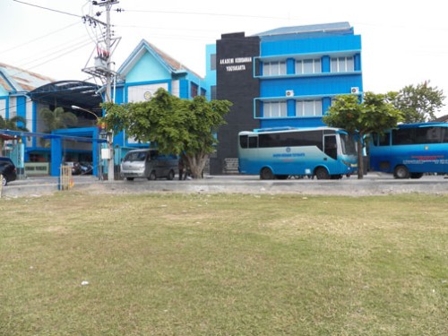 Yogyakarta Midwifery Academy, University | We provide Indonesia infrastructure map on various property sectors and data. Access property listings, infrastructure developments, news, and valuable transaction data for informed decisions.