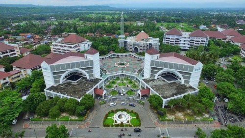 Yogyakarta Muhammadiyah University, University | We provide Indonesia infrastructure map on various property sectors and data. Access property listings, infrastructure developments, news, and valuable transaction data for informed decisions.