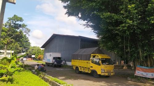 PT. BGR Logistik Jogja, Warehouse, PT BGR Logistik  | We provide Indonesia infrastructure map on various property sectors and data. Access property listings, infrastructure developments, news, and valuable transaction data for informed decisions.