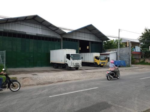 Sorting Hub Ninja Xpress Yogyakarta, Warehouse | We provide Indonesia infrastructure map on various property sectors and data. Access property listings, infrastructure developments, news, and valuable transaction data for informed decisions.