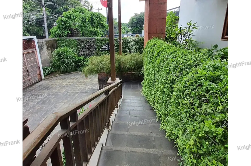 Knight Frank | Dijual Rumah, Semarang | Rumah di Semarang