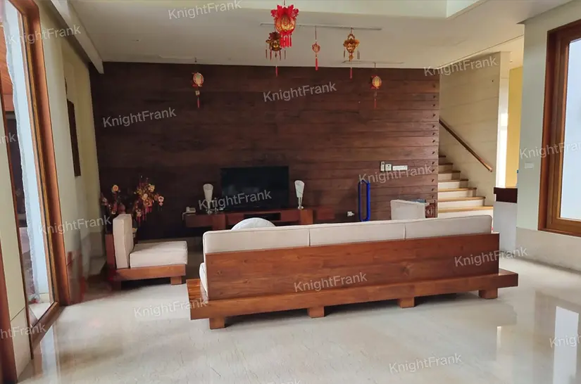 Knight Frank | Dijual Rumah, Semarang | Rumah di Semarang