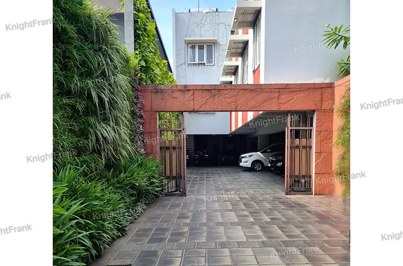 Knight Frank | Dijual Rumah, Semarang | Rumah di Semarang