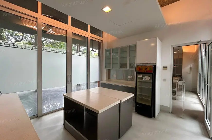 Knight Frank | Prime Residence in Prestigious Menteng, Jakarta | Prime Residence in Prestigious Menteng, Jakarta