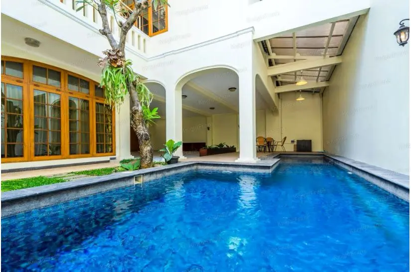 Knight Frank | Spacious Menteng House | For Lease - Spacious Menteng House For Lease - Spacious Menteng House 9