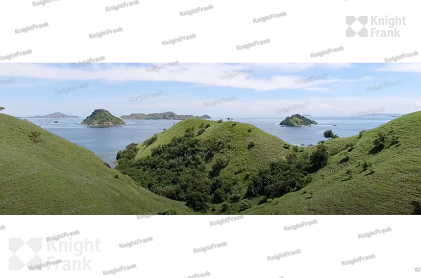 Knight Frank | Waterfront Land for Sale in Labuan Bajo | Waterfront Land for Sale in Labuan Bajo 3