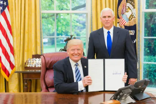 Dampak Kebijakan Tarif Trump terhadap Pasar Properti Indonesia | KF Map – Digital Map for Property and Infrastructure in Indonesia