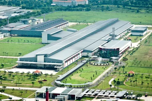 Data Center, Salah Satu Primadona Kawasan Industri di Indonesia | KF Map – Digital Map for Property and Infrastructure in Indonesia