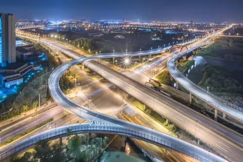 Proyek Infrastruktur Besar & Dampaknya pada Properti di Indonesia 2025 | KF Map – Digital Map for Property and Infrastructure in Indonesia