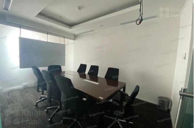 Knight Frank | FITTED OFFICE at THE PLAZA, Jakarta Pusat | Photo